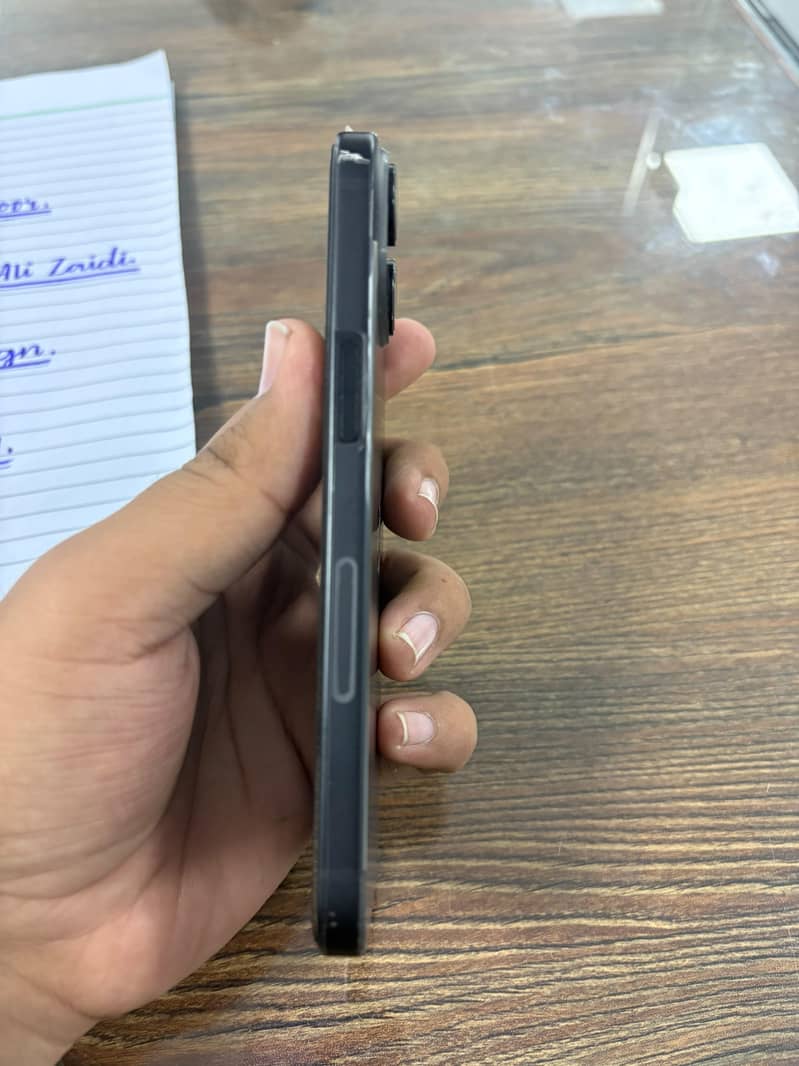Apple iPhone 15 3