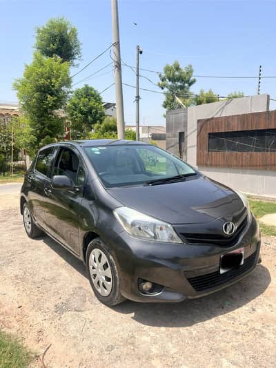 Toyota Vitz 2013