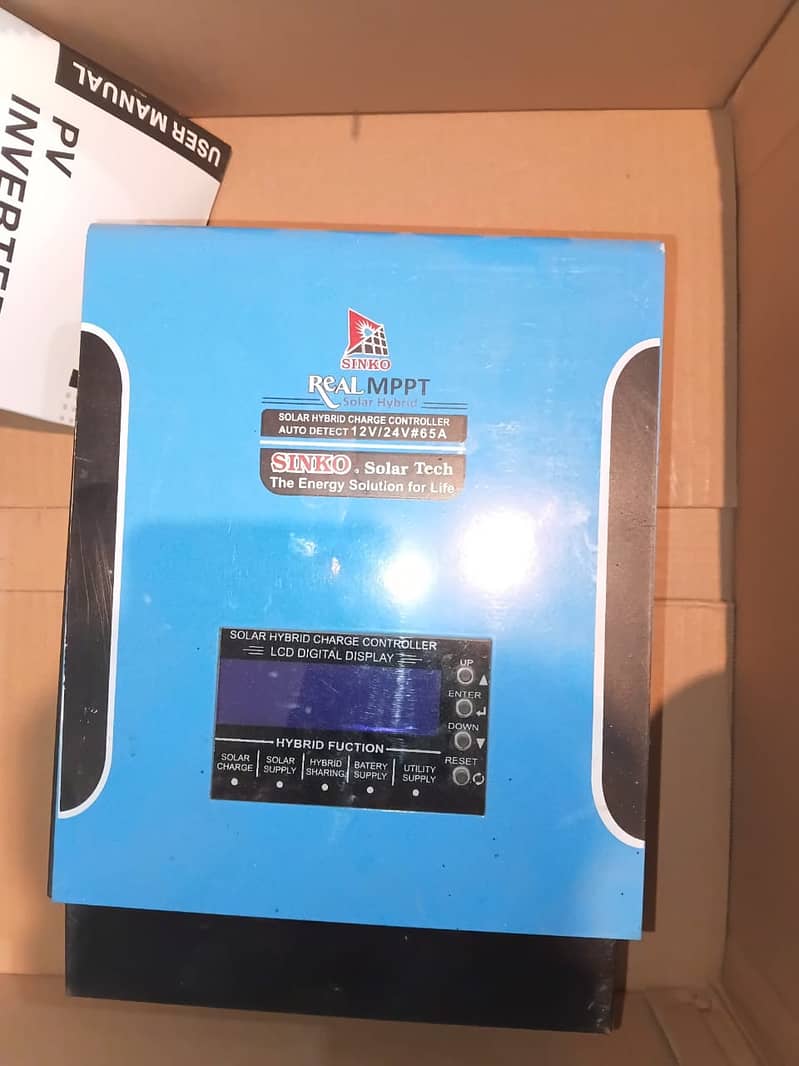 MPPT Charge Controller Sinko 1