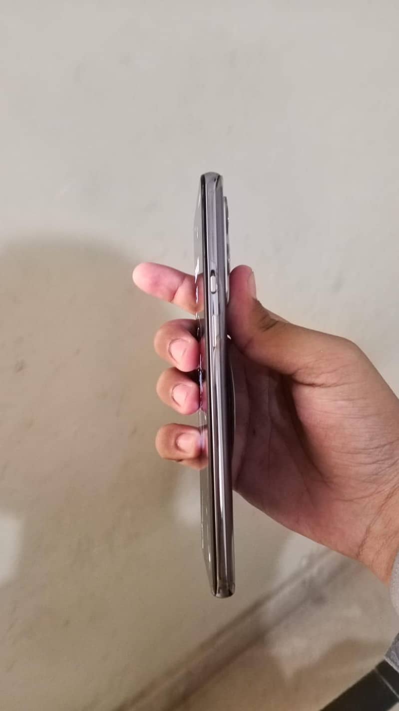 One Plus 9 4