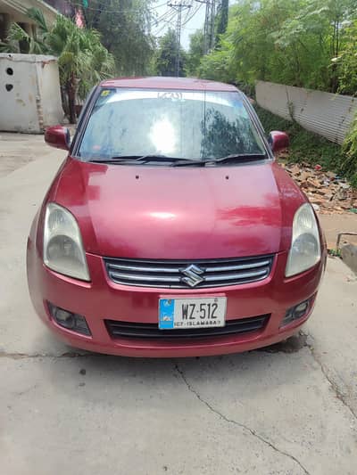 Suzuki Swift dlx 2012