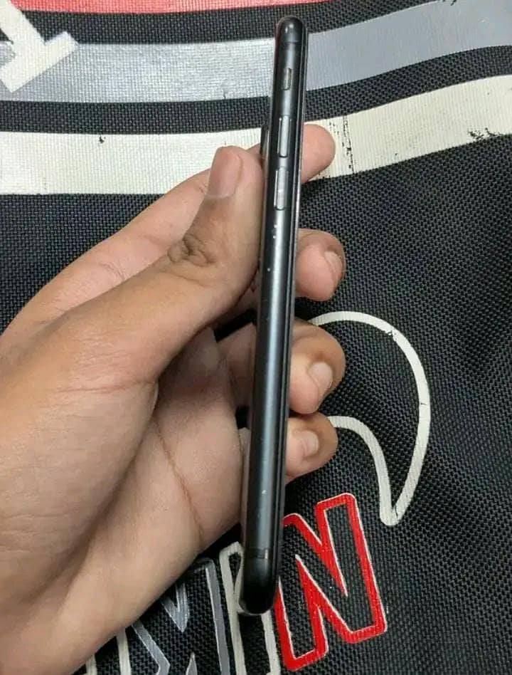Apple iPhone 7 5