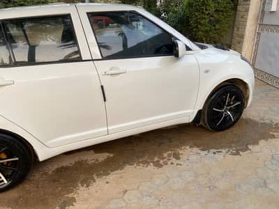 Suzuki Swift 2015