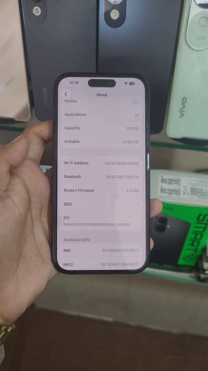 Apple iPhone 15 2