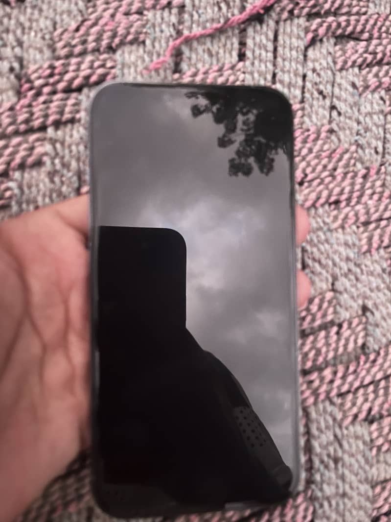 Apple iPhone 13 Pro 4