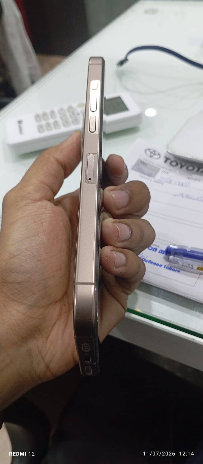 Apple iPhone 16 Pro Max 3