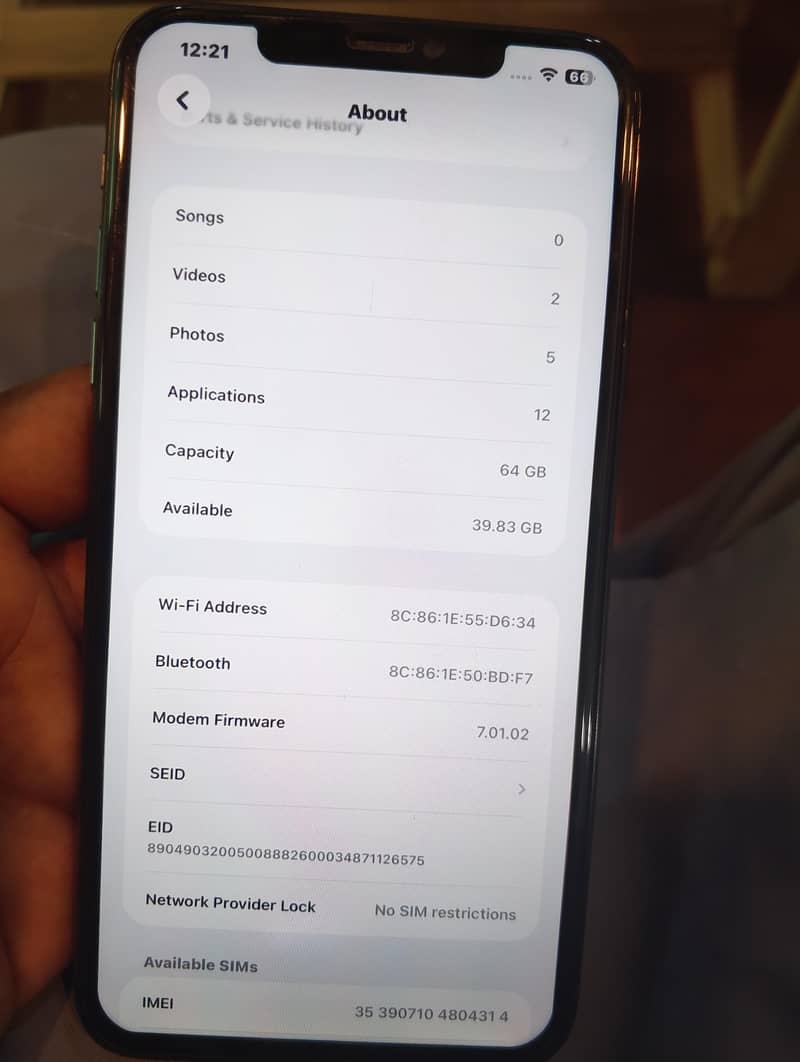 Apple iPhone 11 Pro Max 4