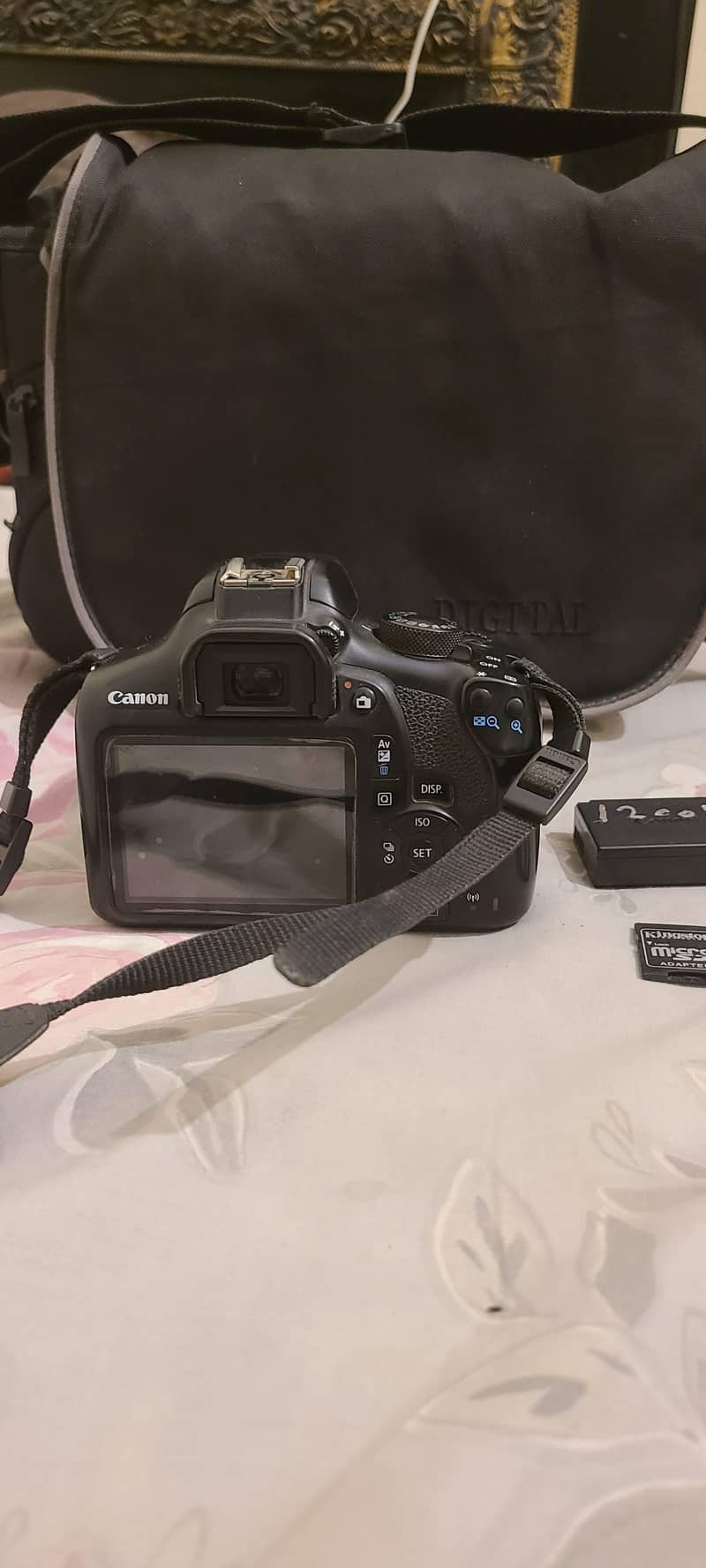 Canon EOS 1300 D 5