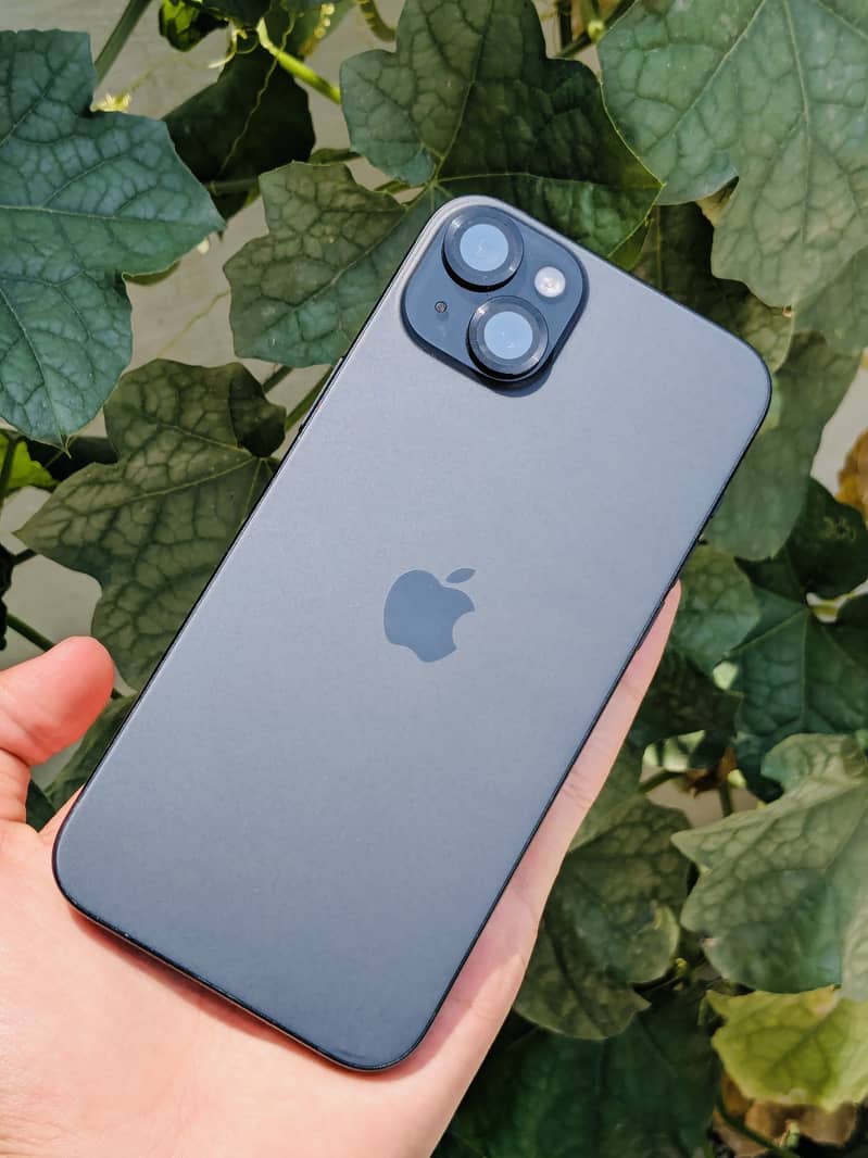 Apple iPhone 15 plus 5