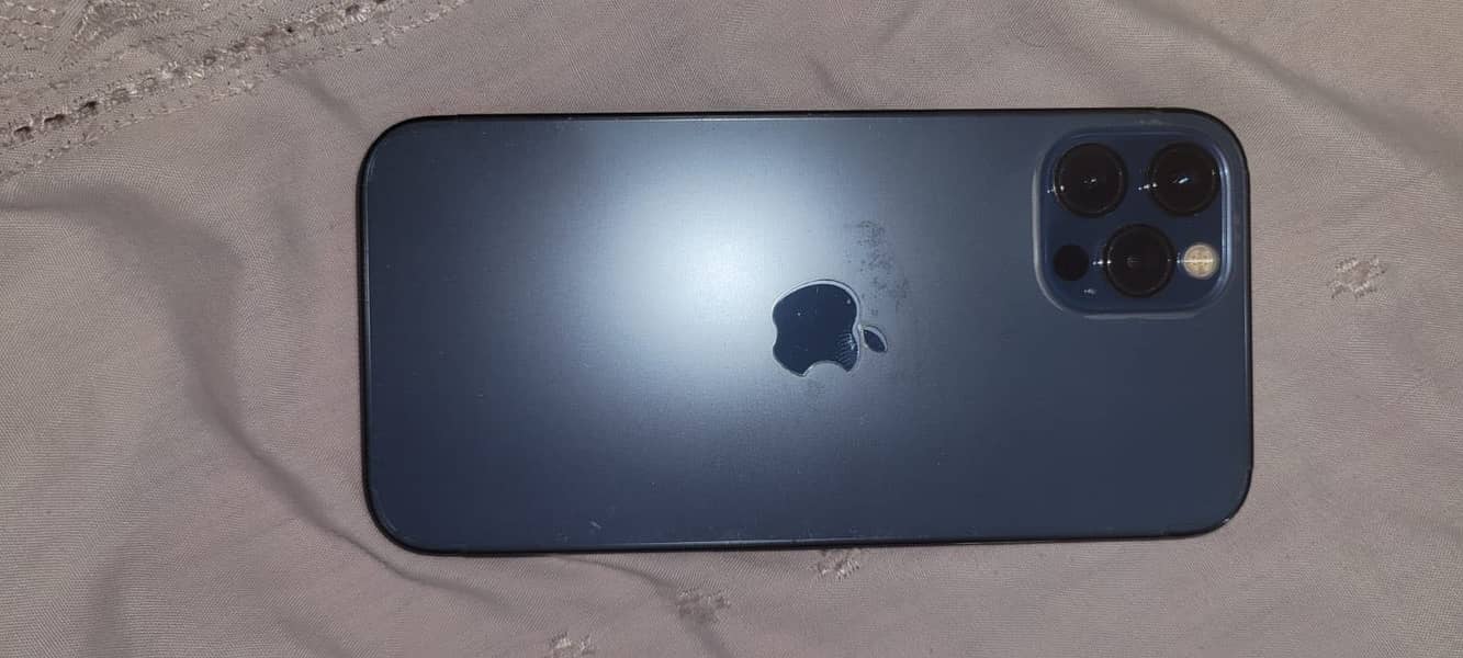 iPhone 12 Pro 4