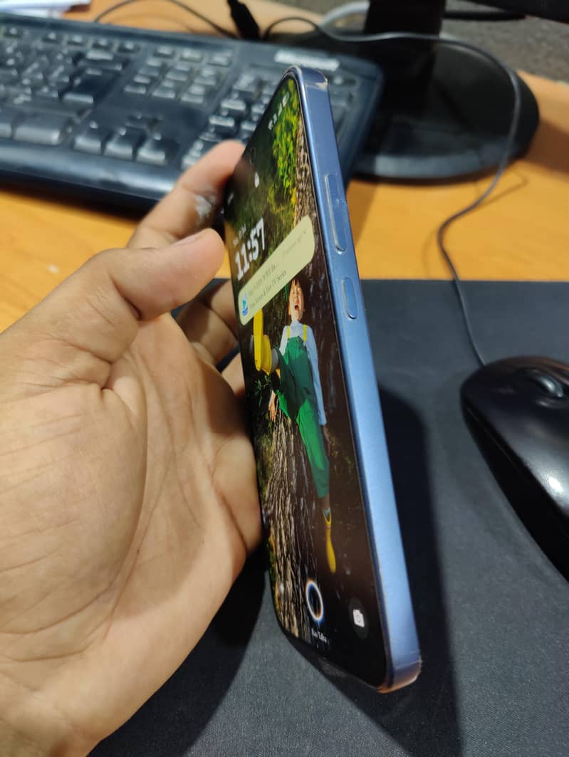 oppo a6pro 3