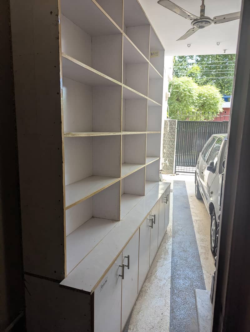 shop rack 0