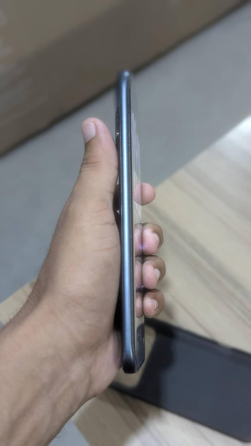 Infinix NOTE Edge 2