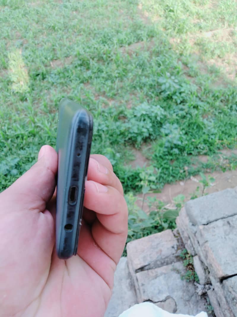 Google pixel 6a 3
