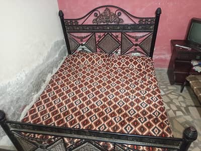Iron Double Bed, Matching Sofa, and Dressing Table Set for Sale
