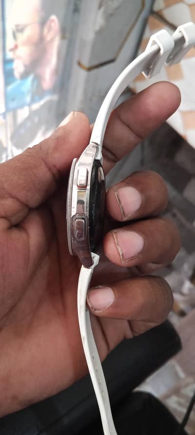Samsung Galaxy 4 Classic