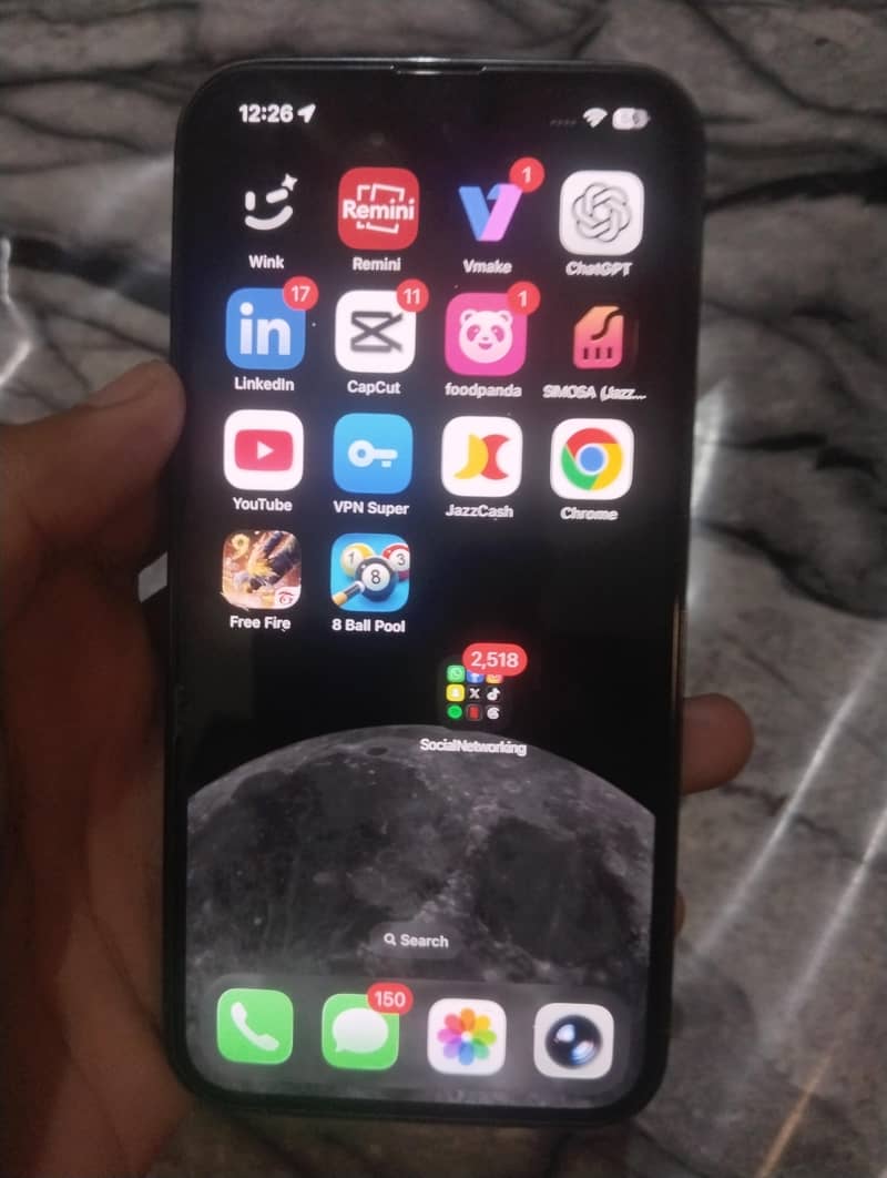 Apple iPhone 13 Pro 4