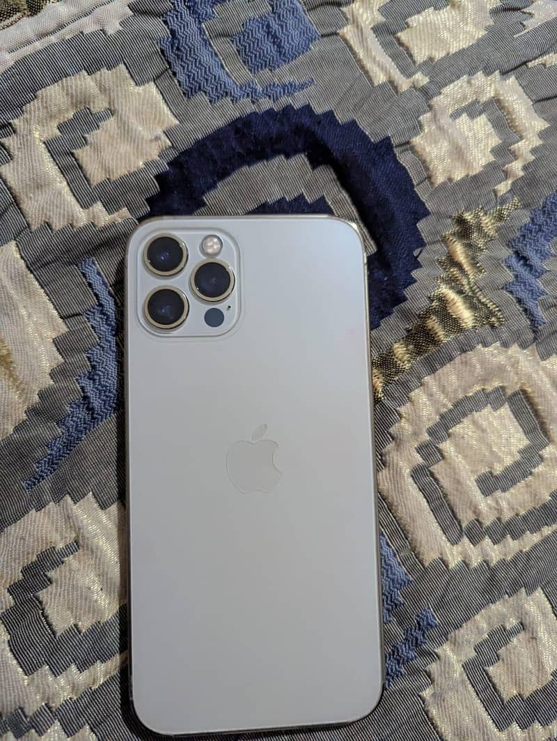 Apple iPhone 12 Pro 0