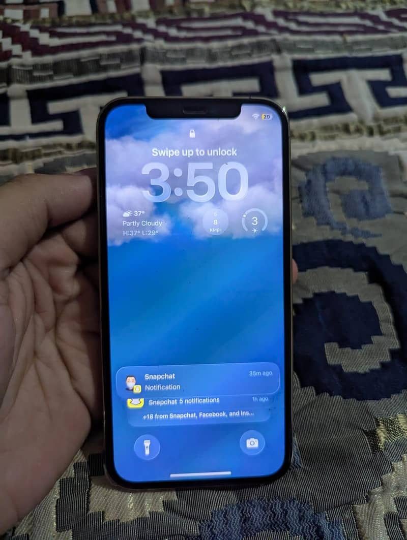 Apple iPhone 12 Pro 1