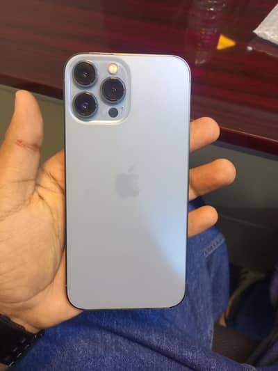 Apple iPhone 13 Pro Max with box