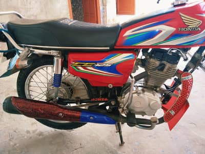 Good condition honda only 5 km daily drive