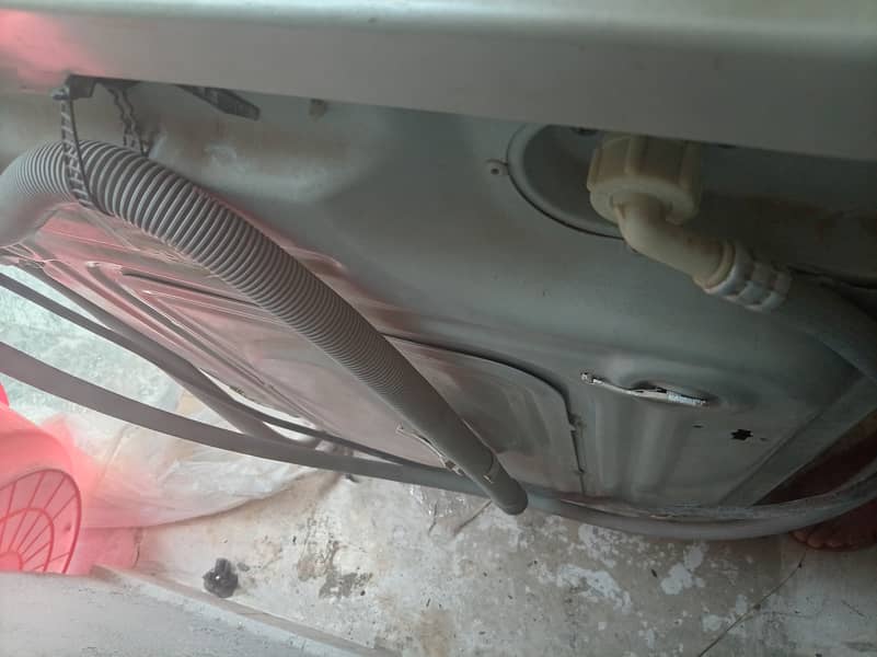 Fully automatic washing machine 2