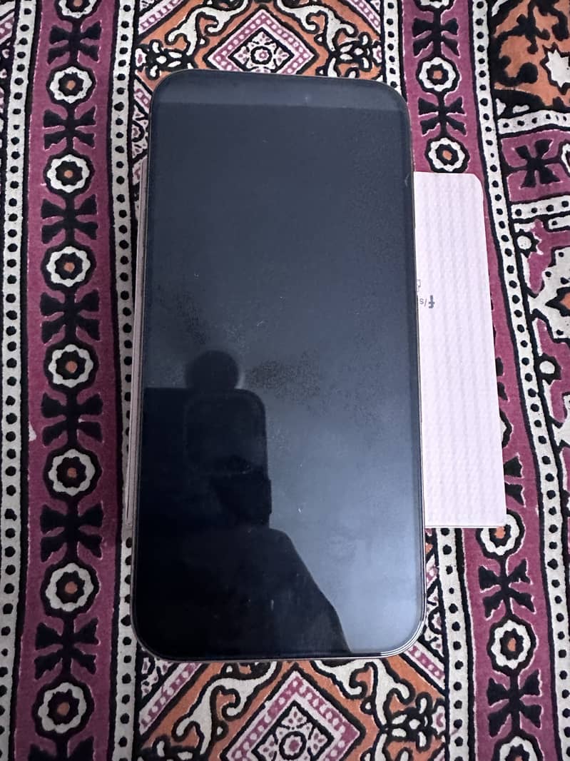 Apple iPhone 16 Pro Max 4