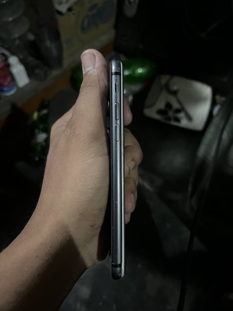 Apple iPhone 8 2