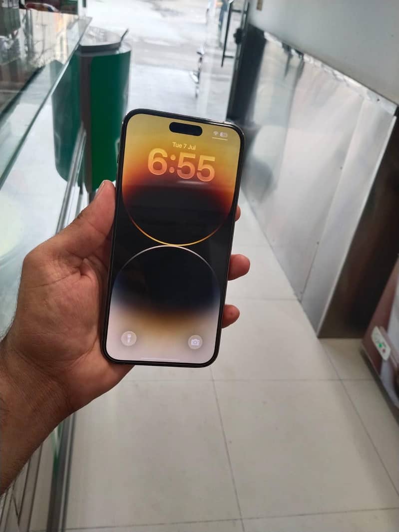 Apple iPhone 14 Pro Max 2