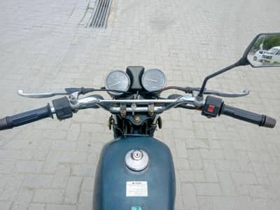 Selling GS 150 Motorcycle