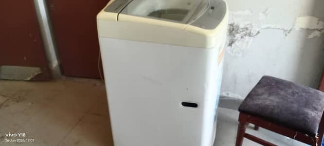 LG TurboDrum Top Load Fully Automatic Washing Machine Used