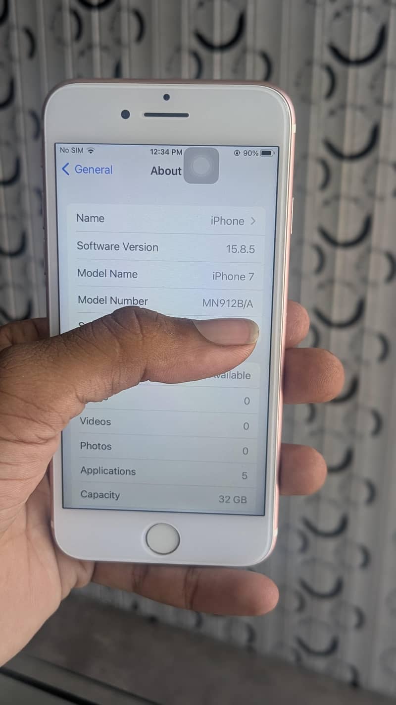 Apple iPhone 7 6