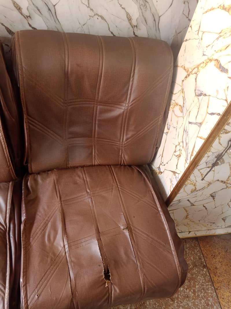 4peice sofa set 3