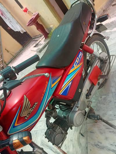 Honda CD 70 total genuine