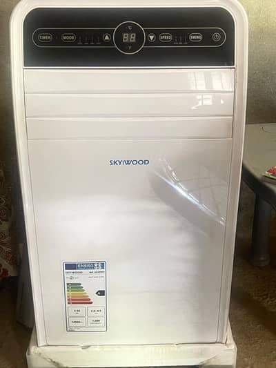 Skywood 1 Ton Portable Inverter AC