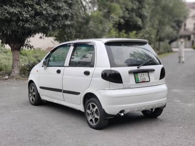 Chevrolet Joy 1.0 2010
