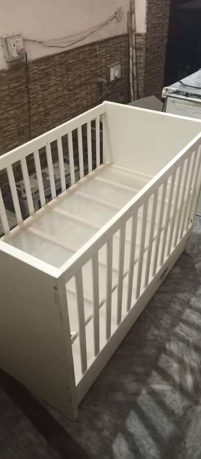 IKEA BABY BED IMP FROM DUBAI