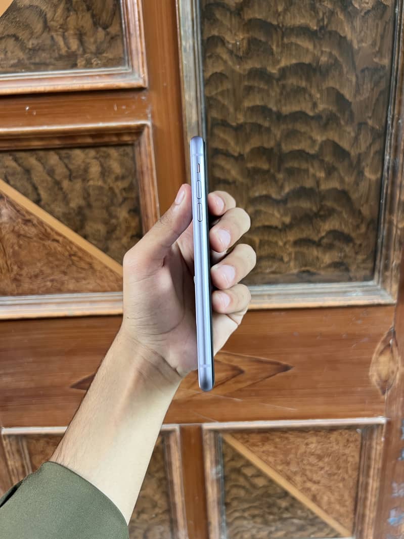 Apple iPhone 11 1