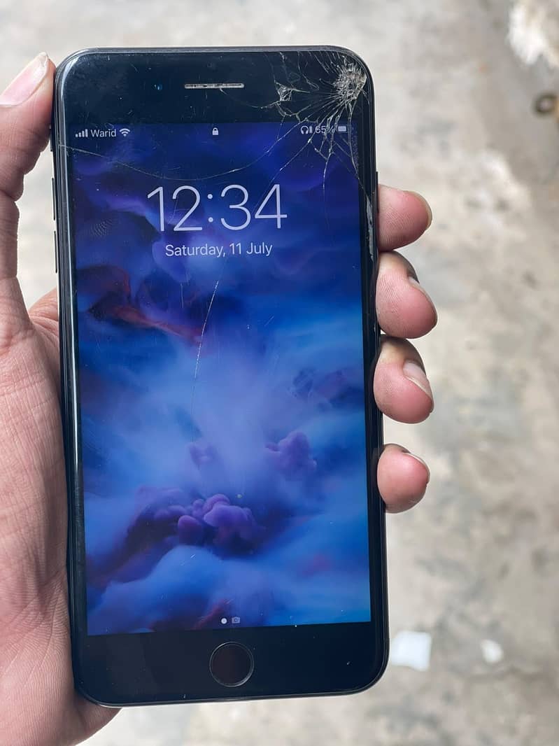 Apple iPhone 7 Plus 4