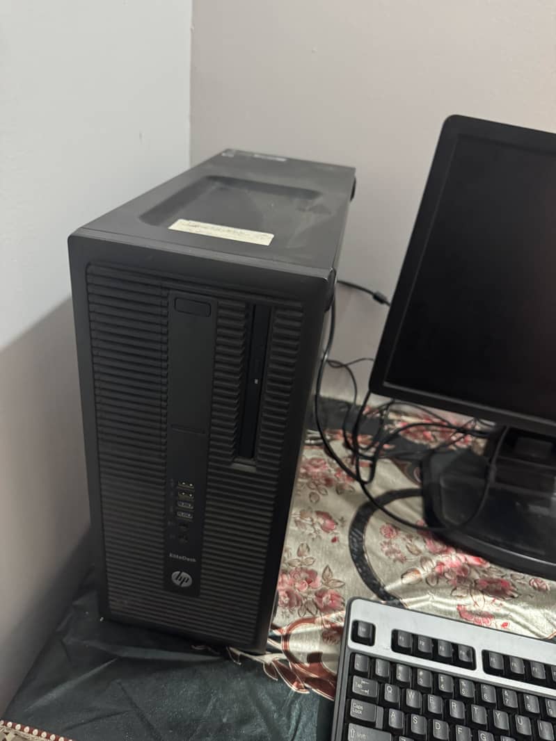 Brand new condition computer 1