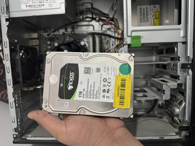 Brand new condition computer 4