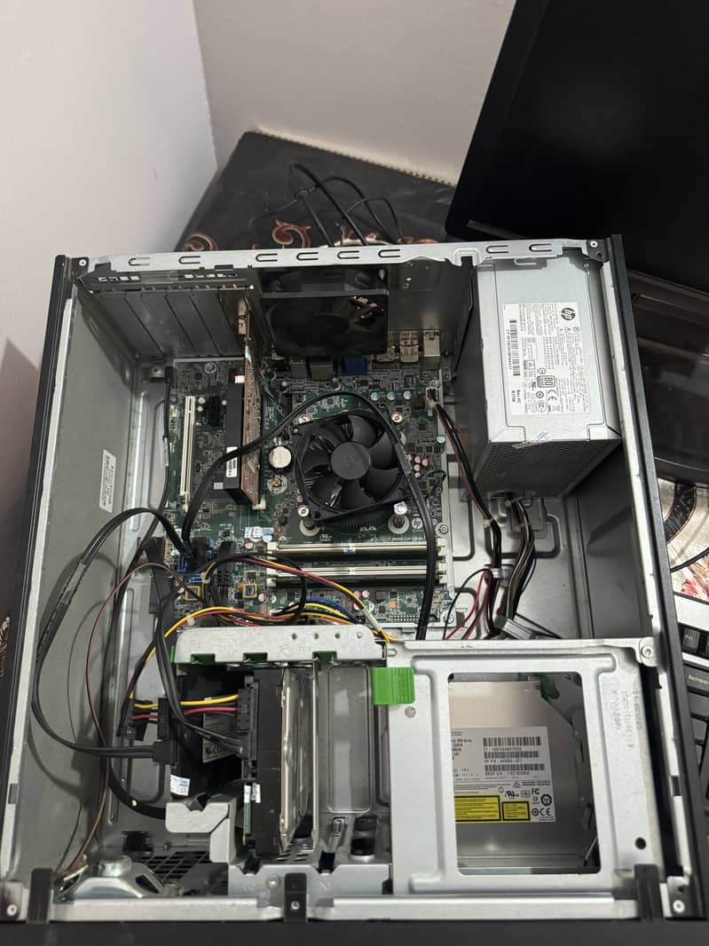 Brand new condition computer 5