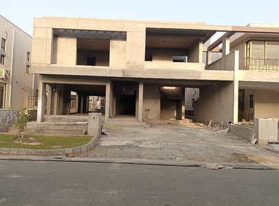 1 Kanal Grey Structure | Excellent Investment Opportunity | DHA Raya