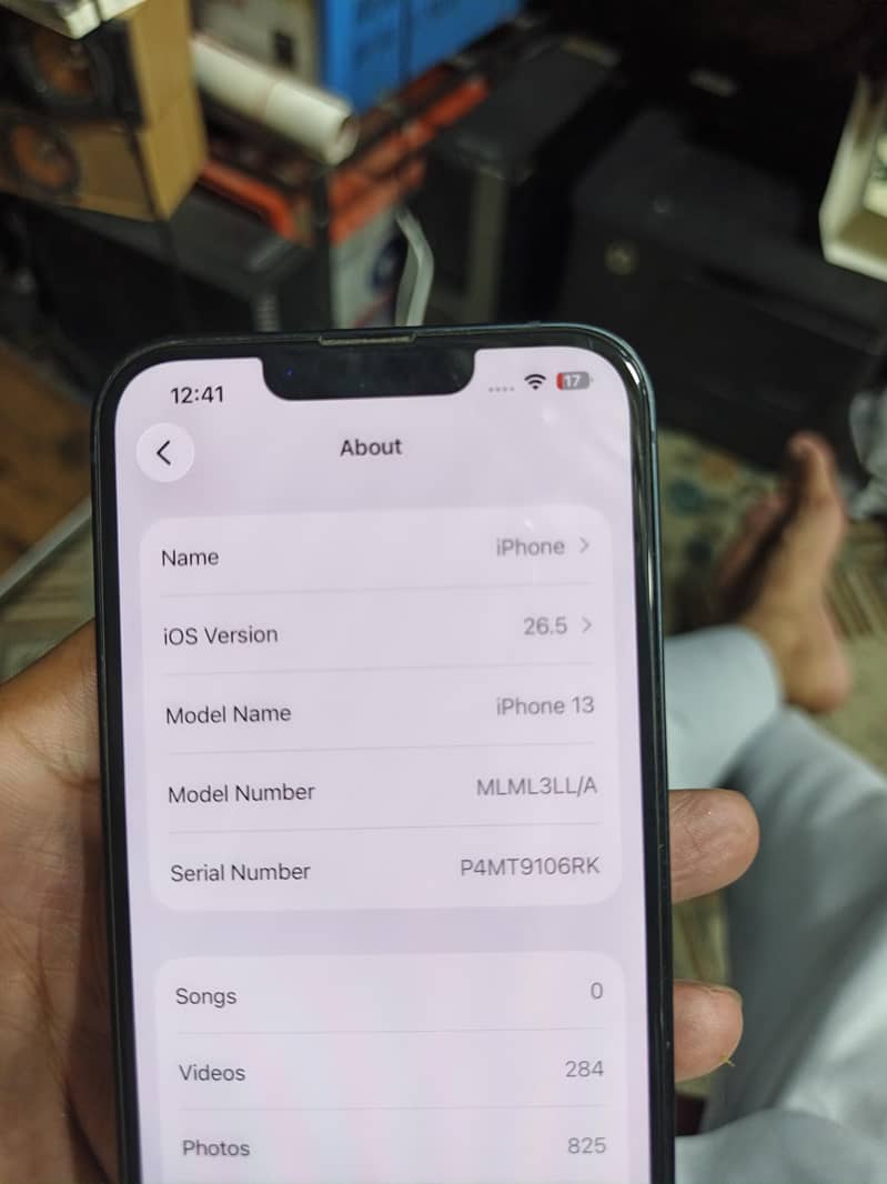 Apple iPhone 13 7