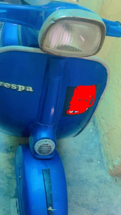 Vespa Scooter 1988 - Original Papers, Excellent Condition!"