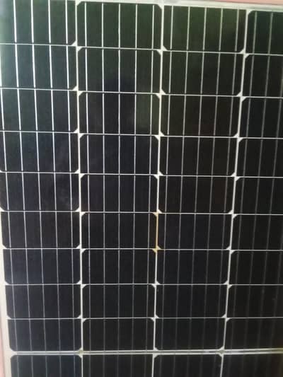 4 adad Soler penel 180 watts  ok condition