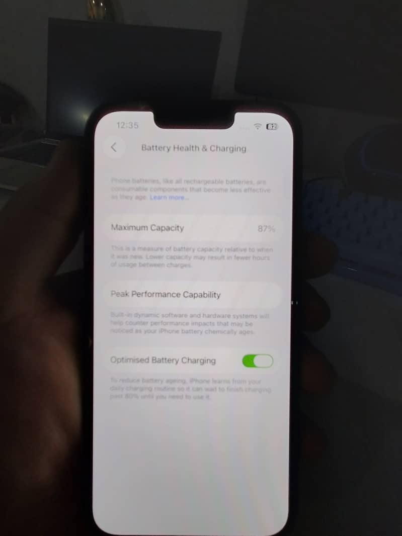 Apple iPhone 13 4