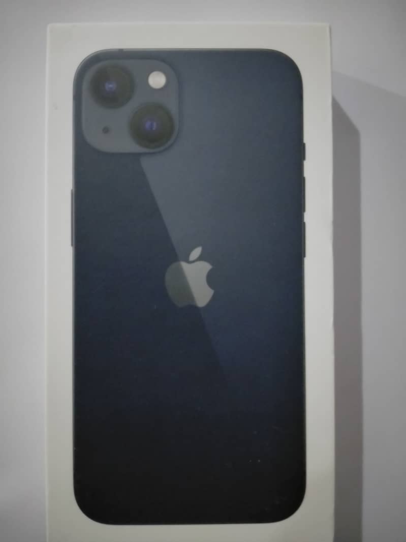 Apple iPhone 13 6