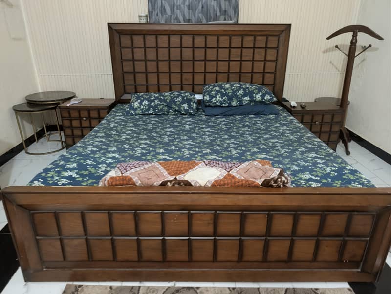 Double Bed Set with Dressing Table 1