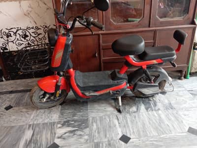 Scooty for sale